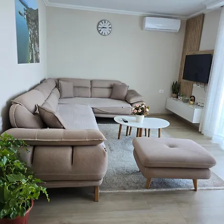 Shiroka's Special Guest 1 * Široka