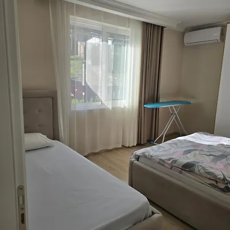 Shiroka's Special Guest 1 * Široka