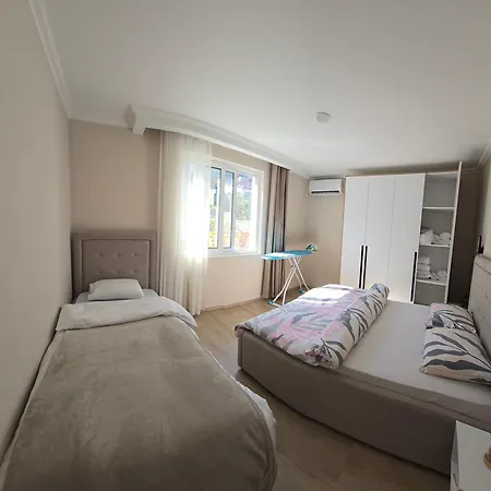 Shiroka's Special Guest 1 Apartment *