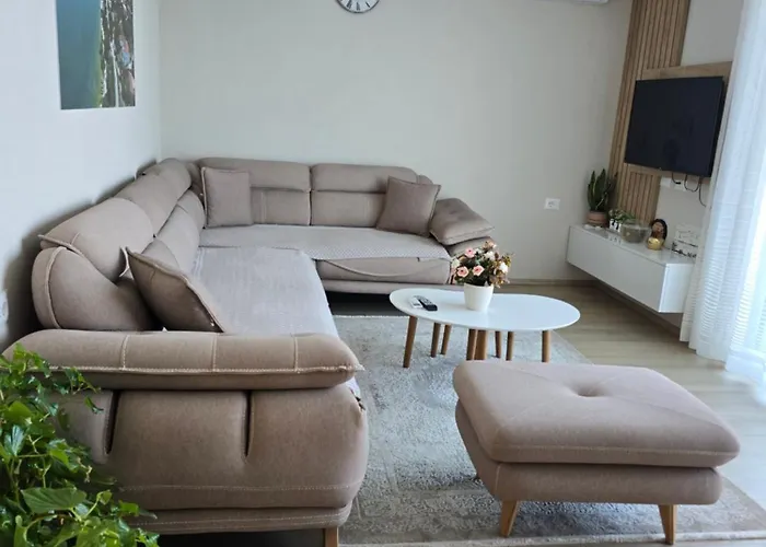 Shiroka's Special Guest 1 * Široka
