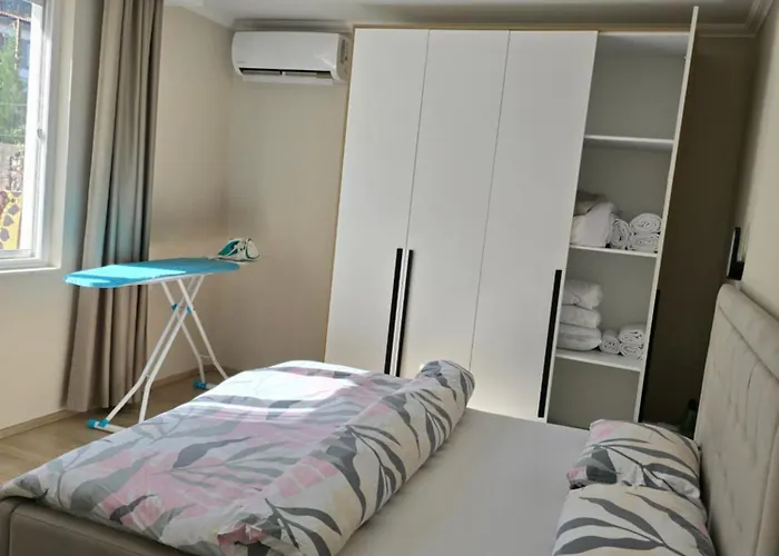 Shiroka's Special Guest 1 Appartement